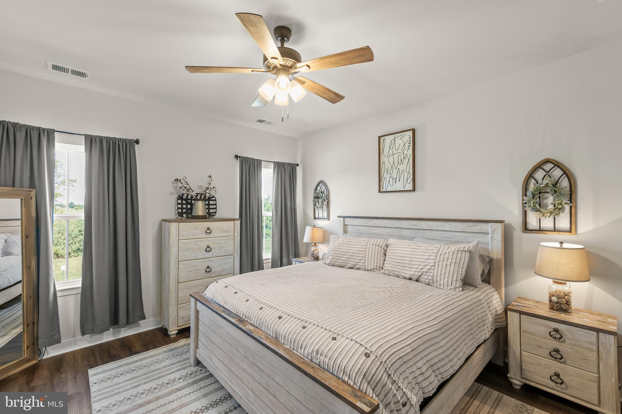 LAKE FREDERICK - Residential