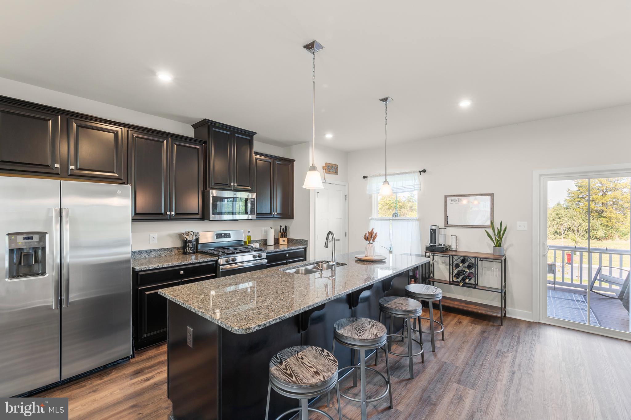 LAKE FREDERICK - Residential