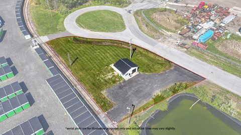 Photo of 435 Twin Oaks Drive, DOVER, DE 19904 (MLS # DEKT2046408)