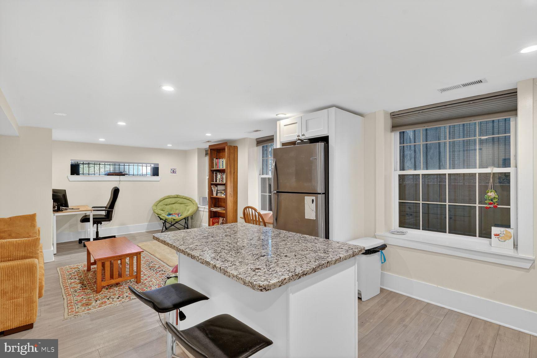 1495 NEWTON STREET NW B102