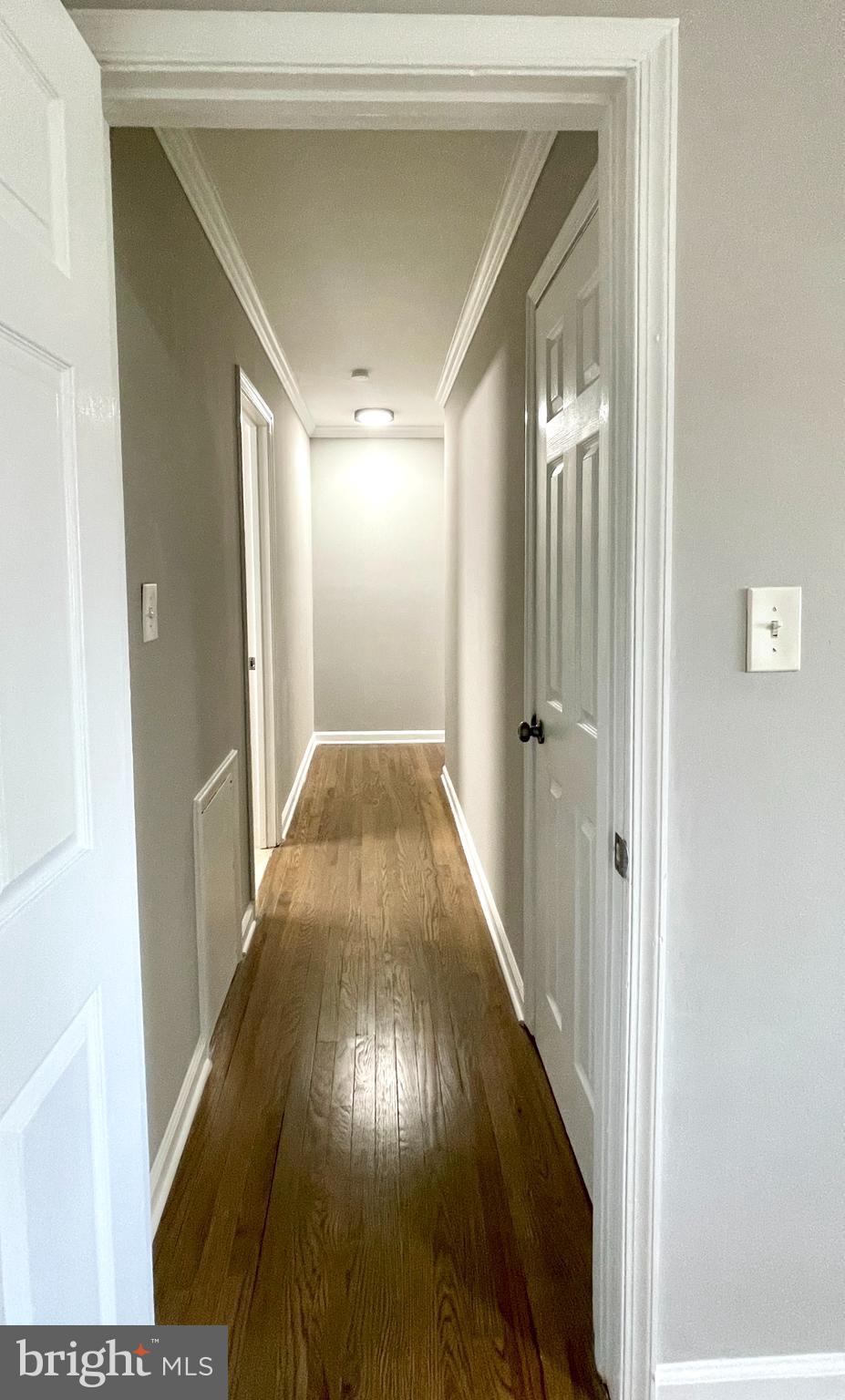 FALLS CHURCH GARDENS - Residential