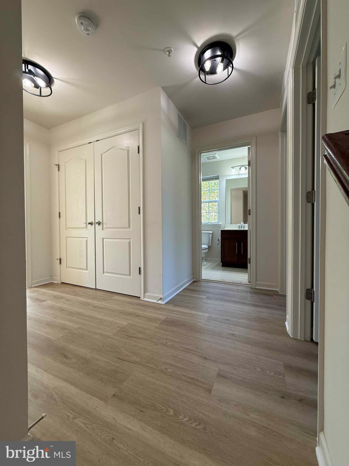 SENECA HILL - Residential Lease