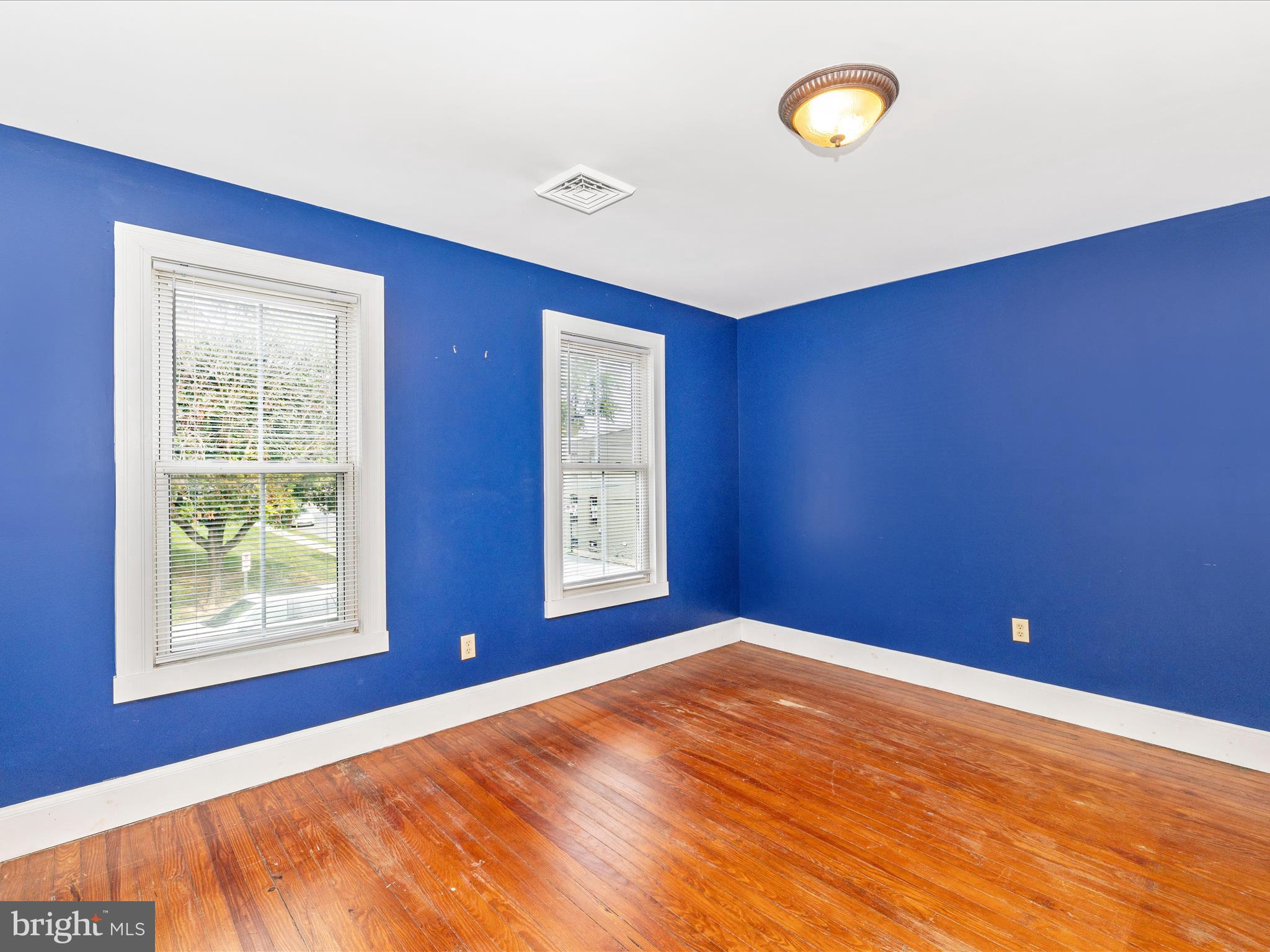 DOWNTOWN - Residential