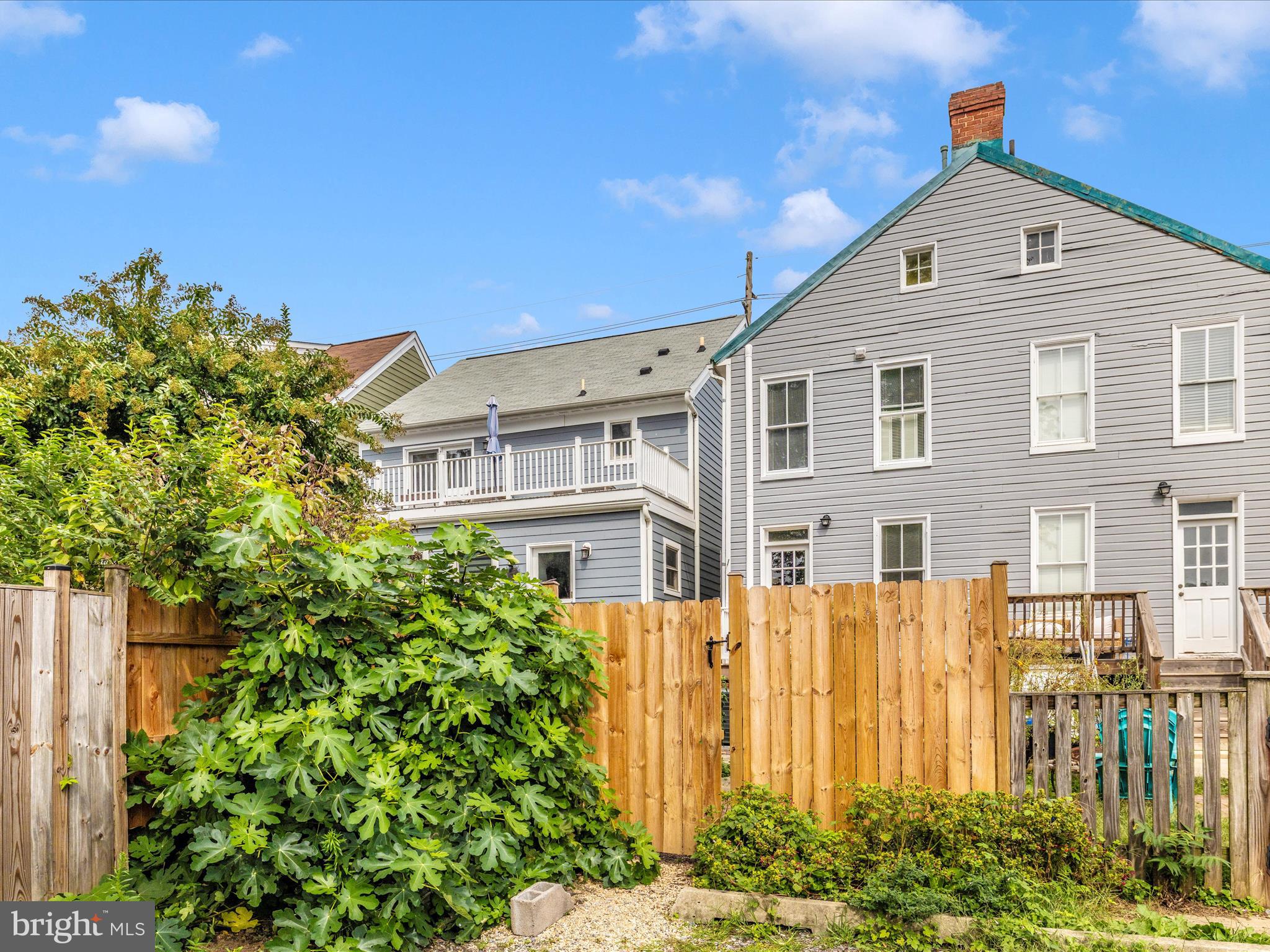 DOWNTOWN - Residential