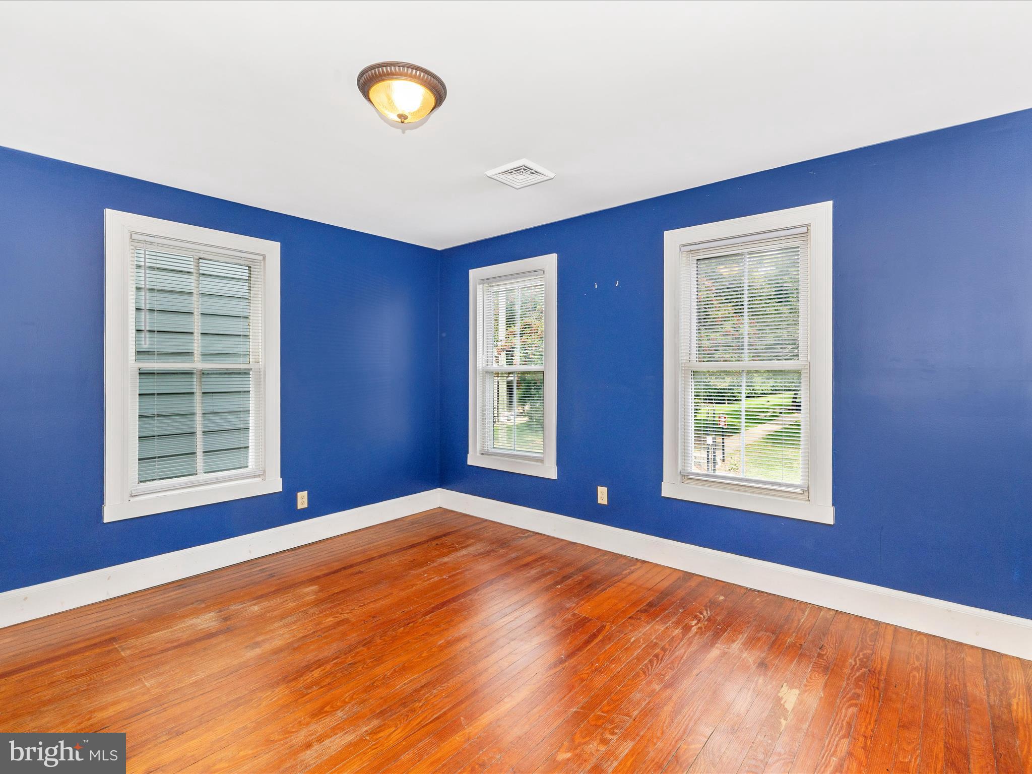 DOWNTOWN - Residential