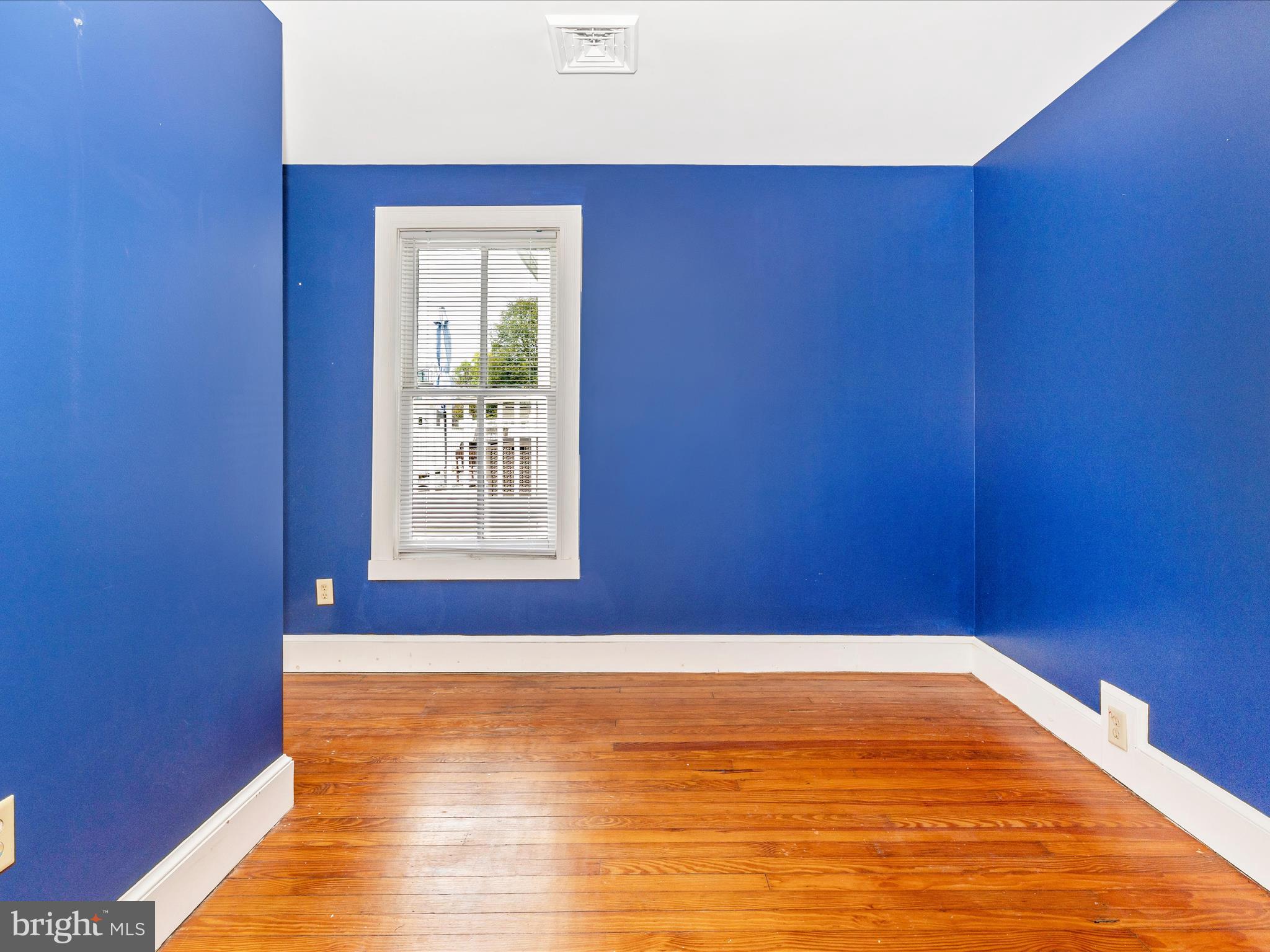 DOWNTOWN - Residential