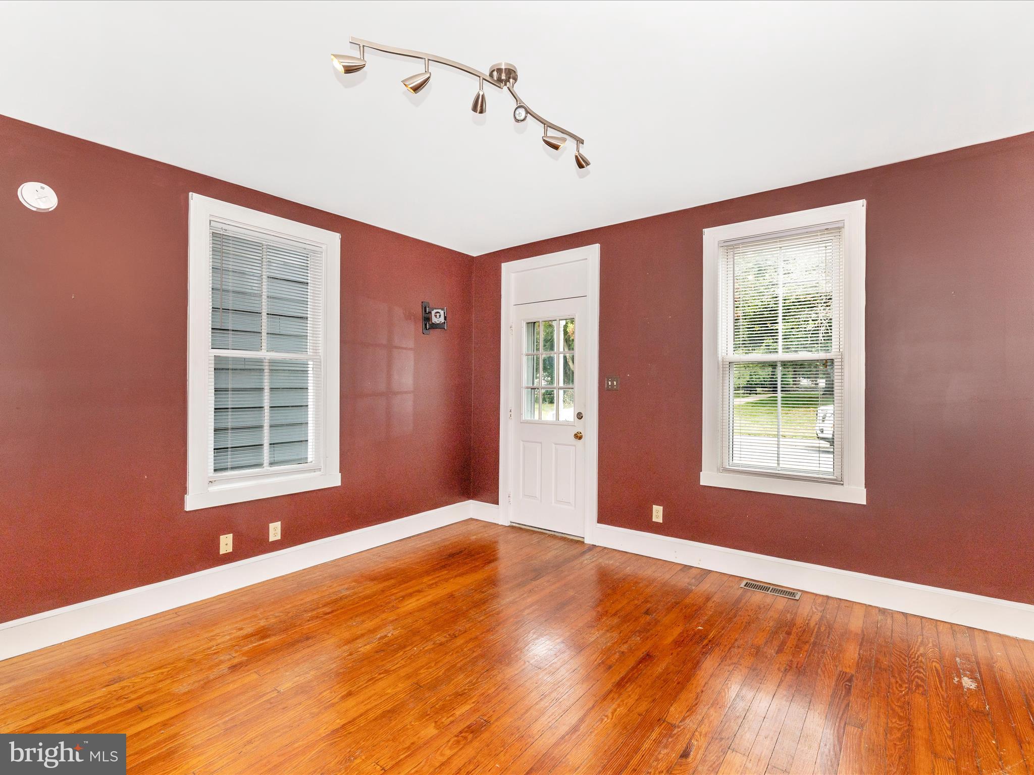 DOWNTOWN - Residential