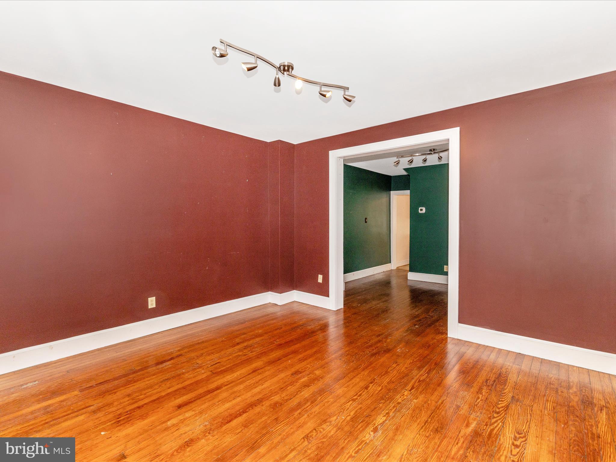 DOWNTOWN - Residential