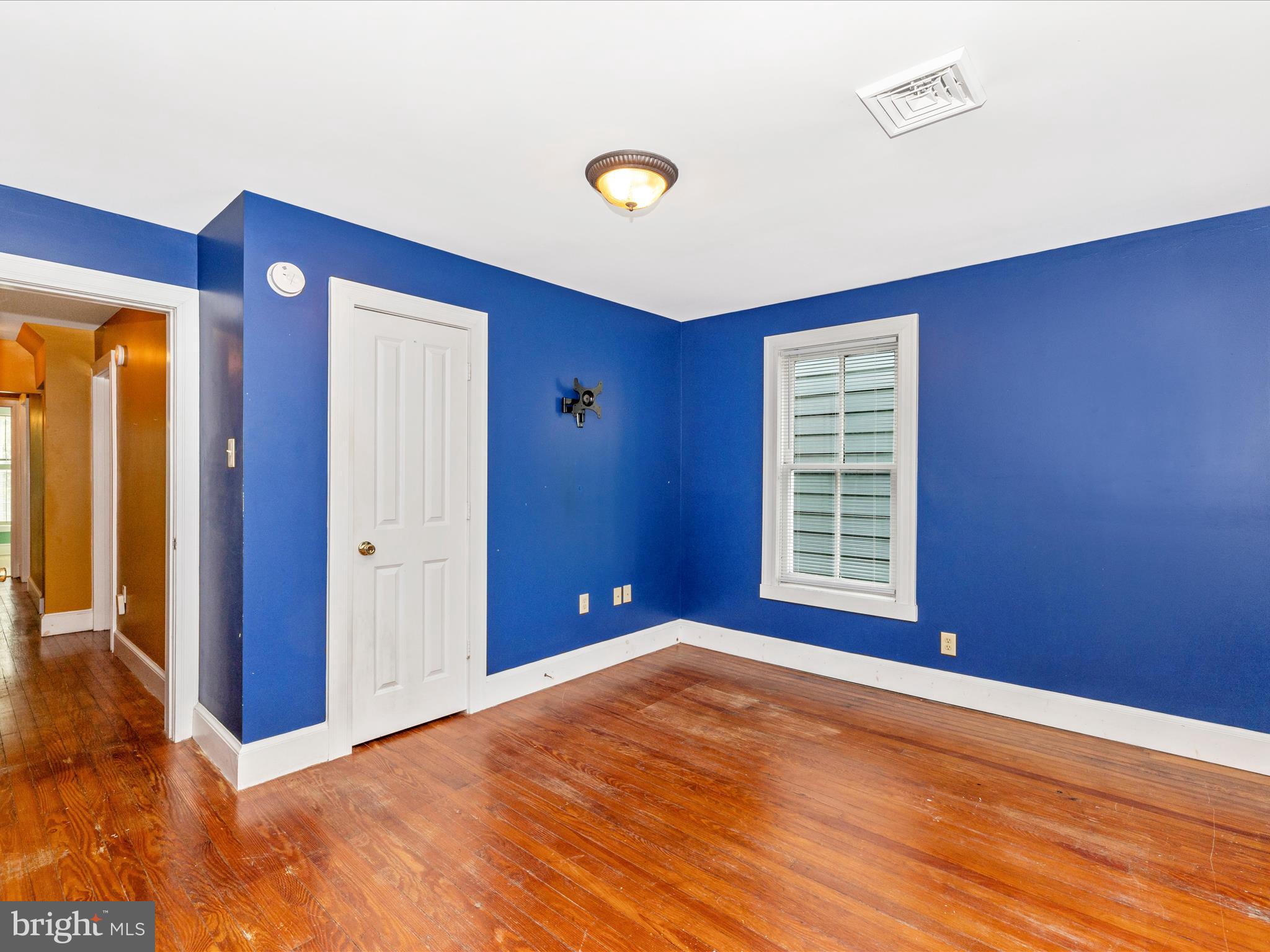 DOWNTOWN - Residential