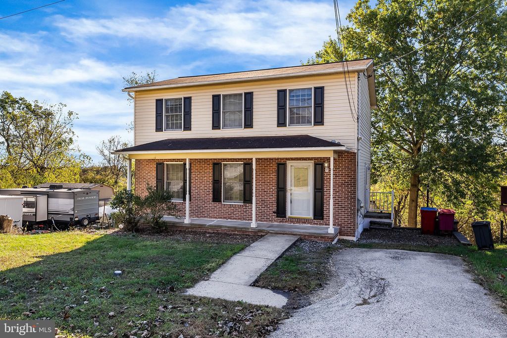 Photo of 636 Hillside Avenue, NORRISTOWN, PA 19403 (MLS # PAMC2159758)