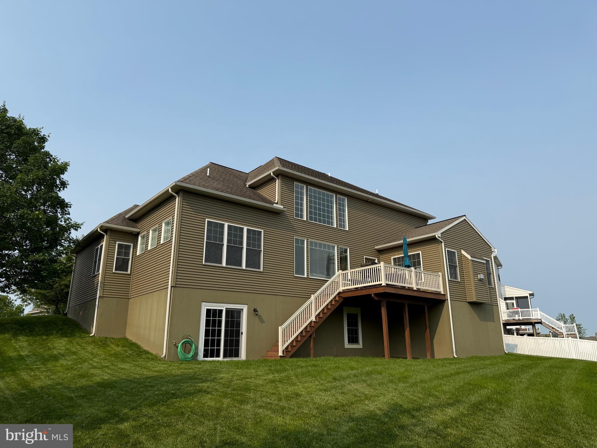 100 VISTA DRIVE