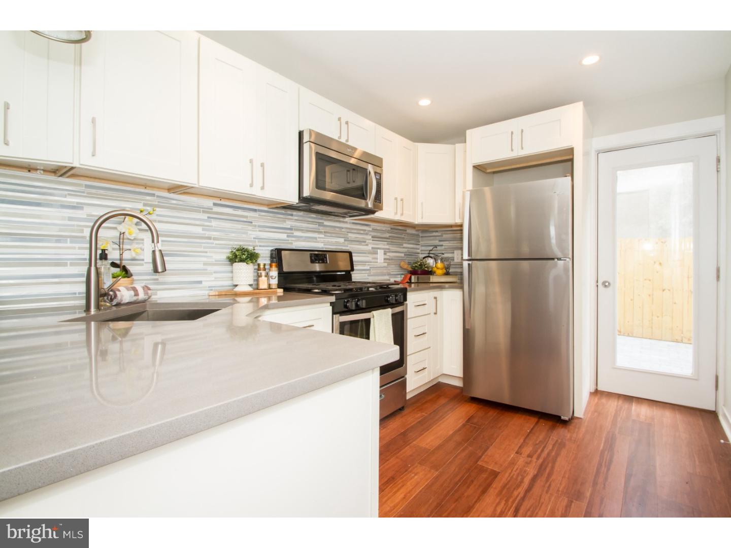 FRANCISVILLE - Residential