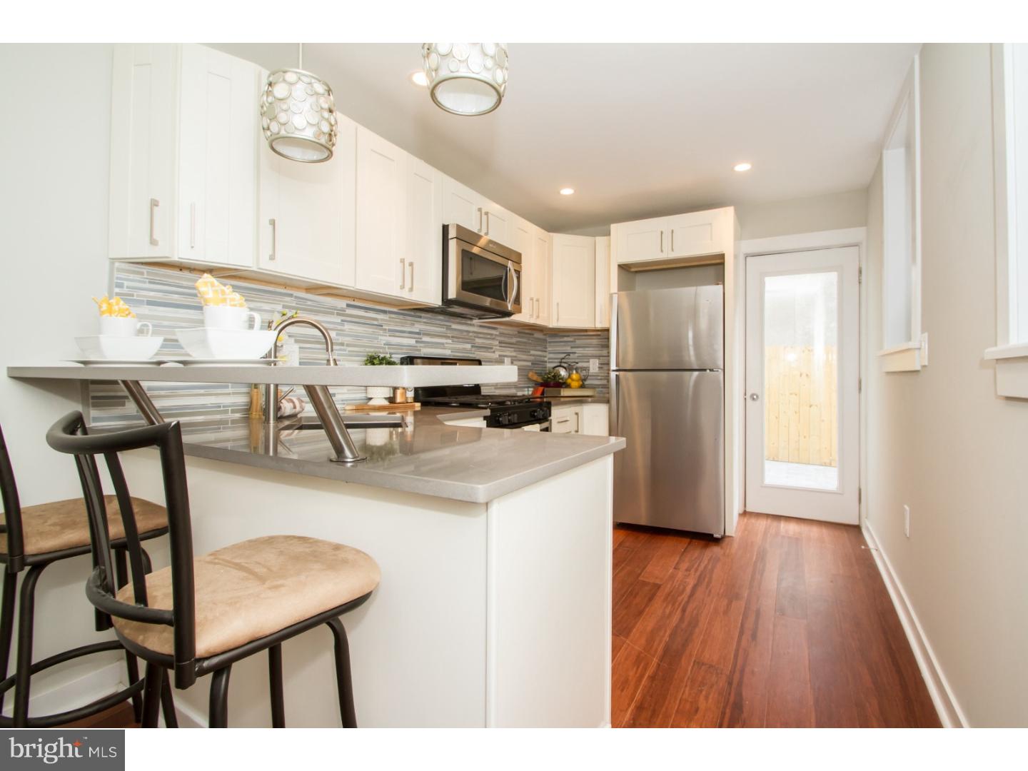 FRANCISVILLE - Residential