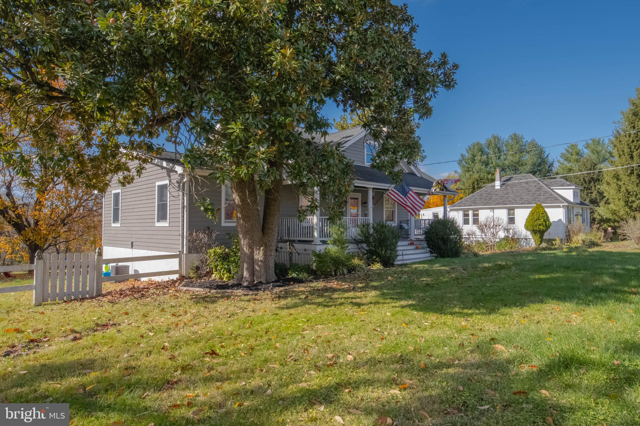 11512 GREENSPRING AVENUE