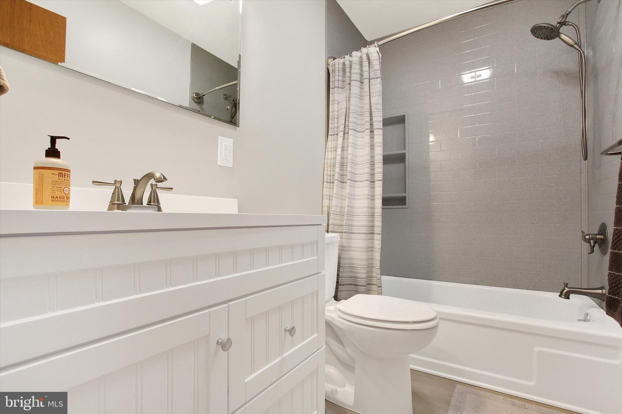 WOODCREST - Residential