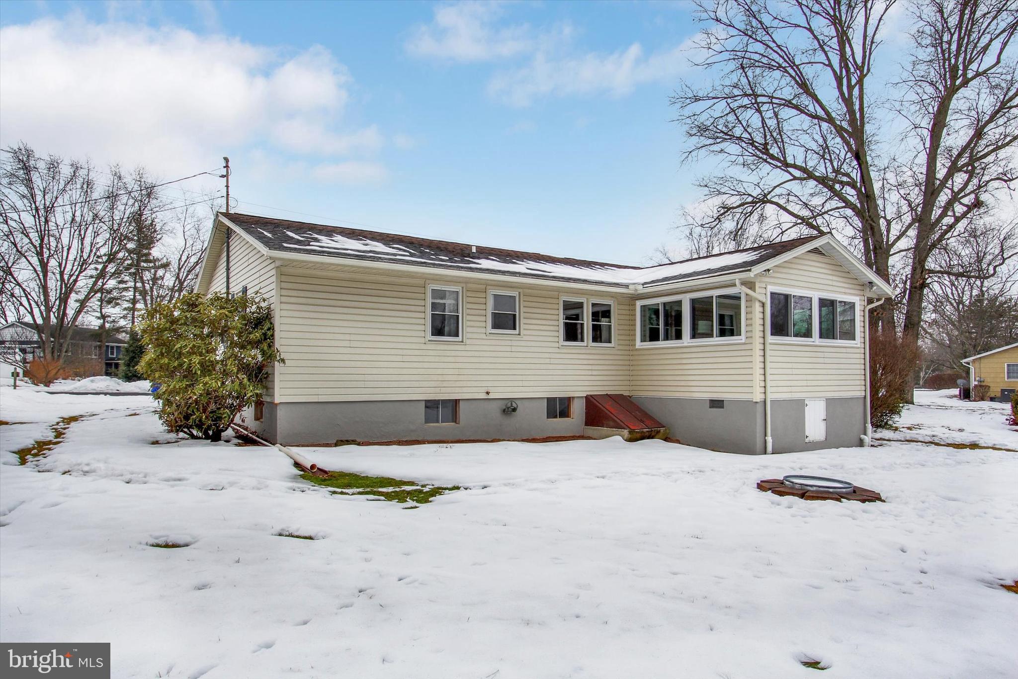 WOODCREST - Residential