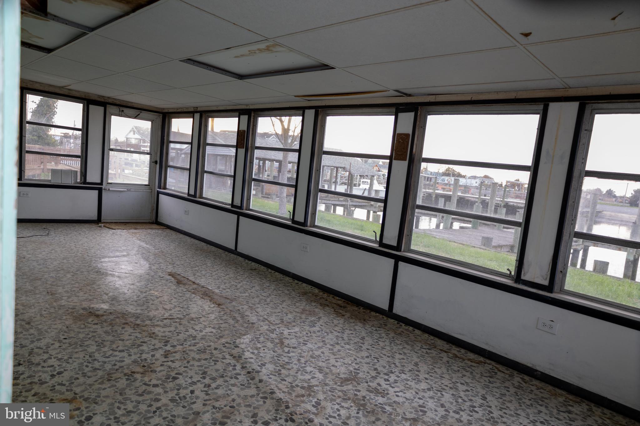 SOUTH BOWERS - Residential