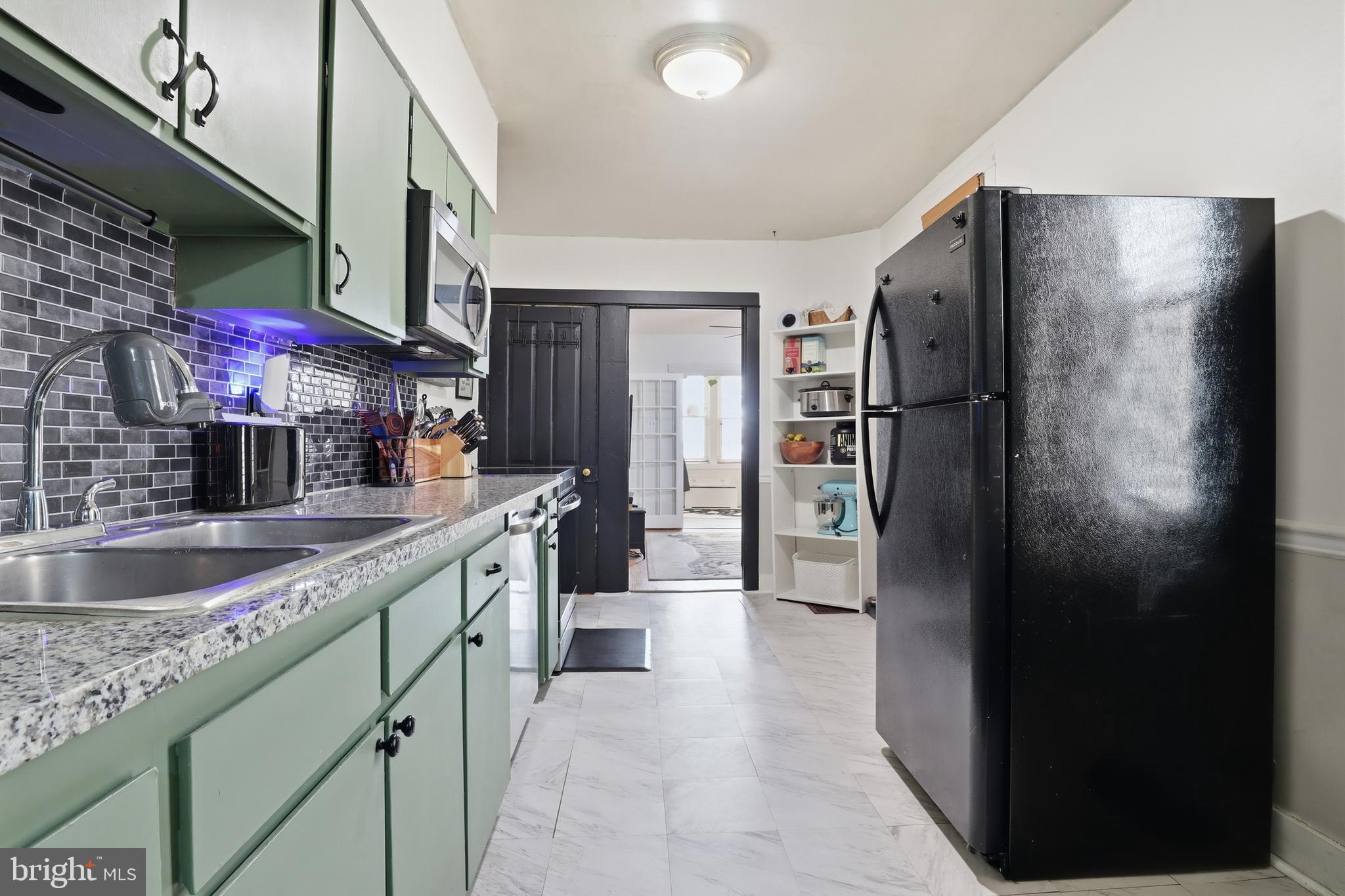 LANCASTER - Residential