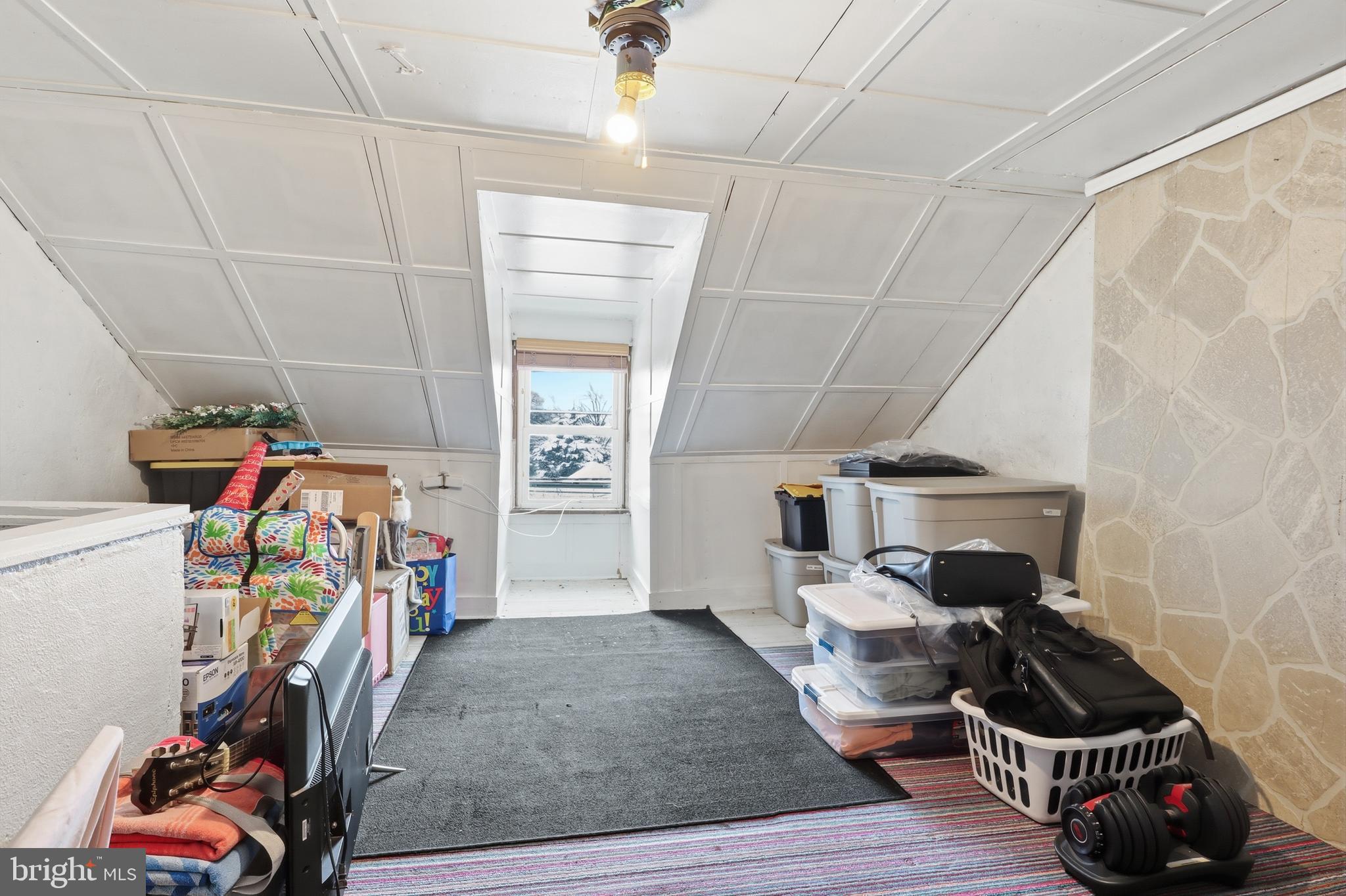 LANCASTER - Residential