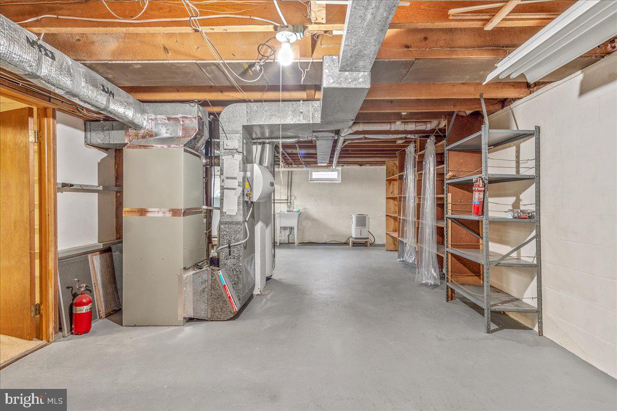 HALFWAY AREA - Residential