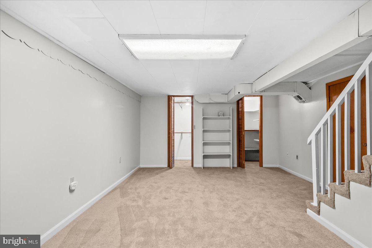 HALFWAY AREA - Residential