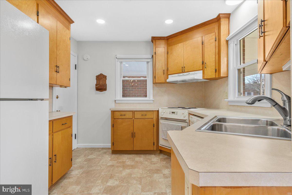 HALFWAY AREA - Residential