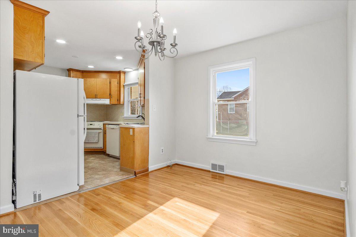 HALFWAY AREA - Residential