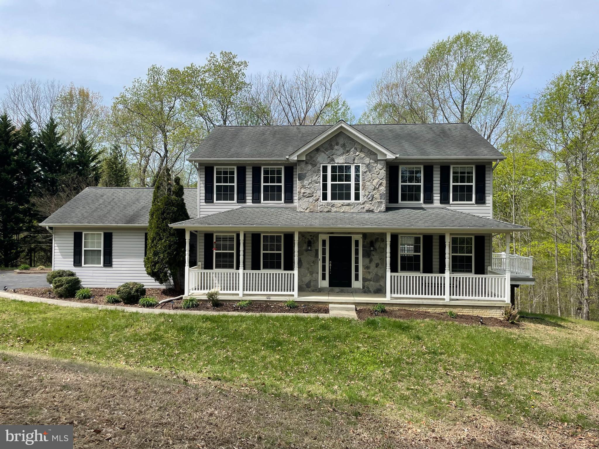 EASTERN HILLS SUB - Residential Lease