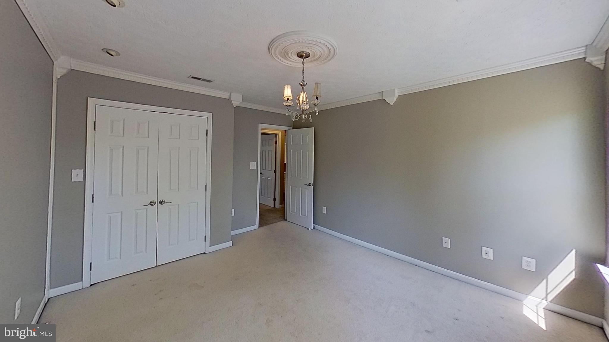 EASTERN HILLS SUB - Residential Lease