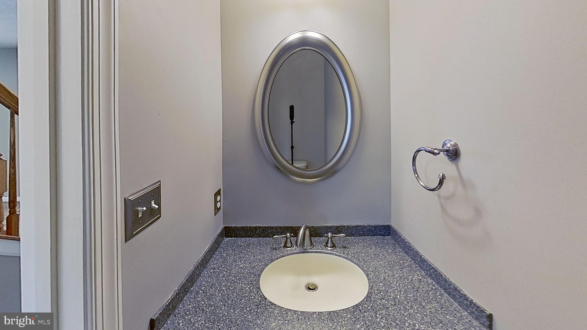 EASTERN HILLS SUB - Residential Lease