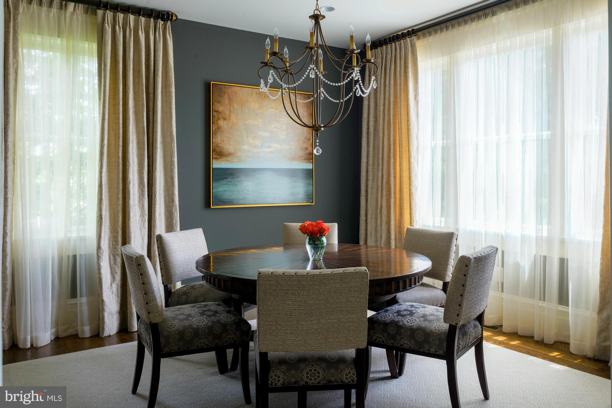 YORKTOWN - Residential