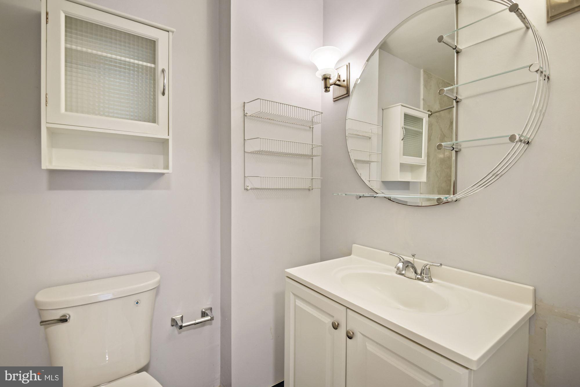 LAKESHORE - Residential Lease