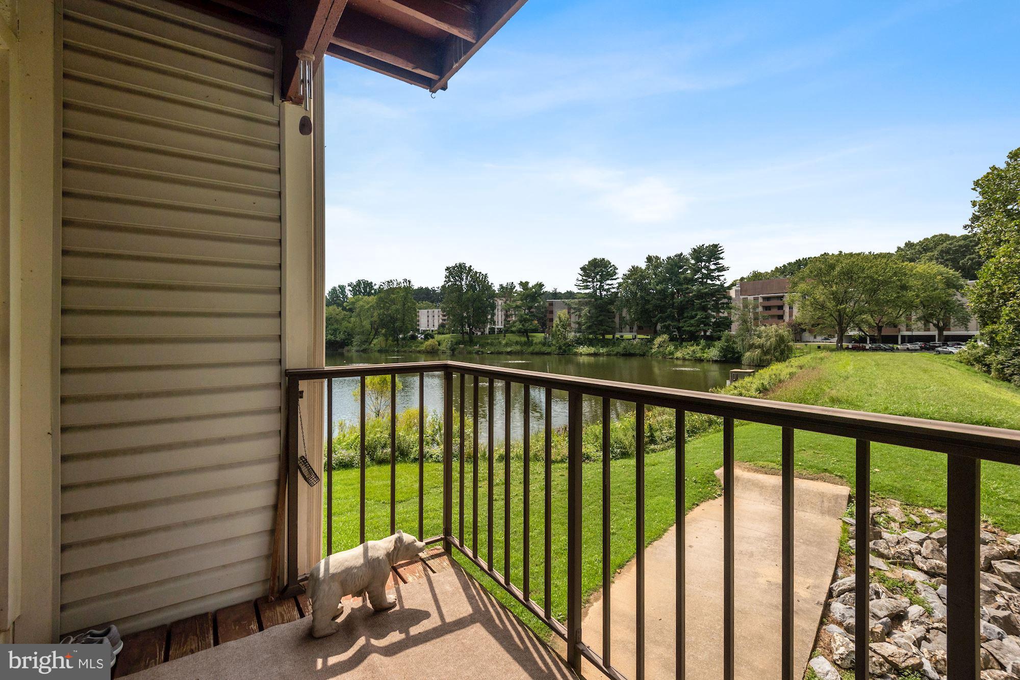 LAKESHORE - Residential Lease