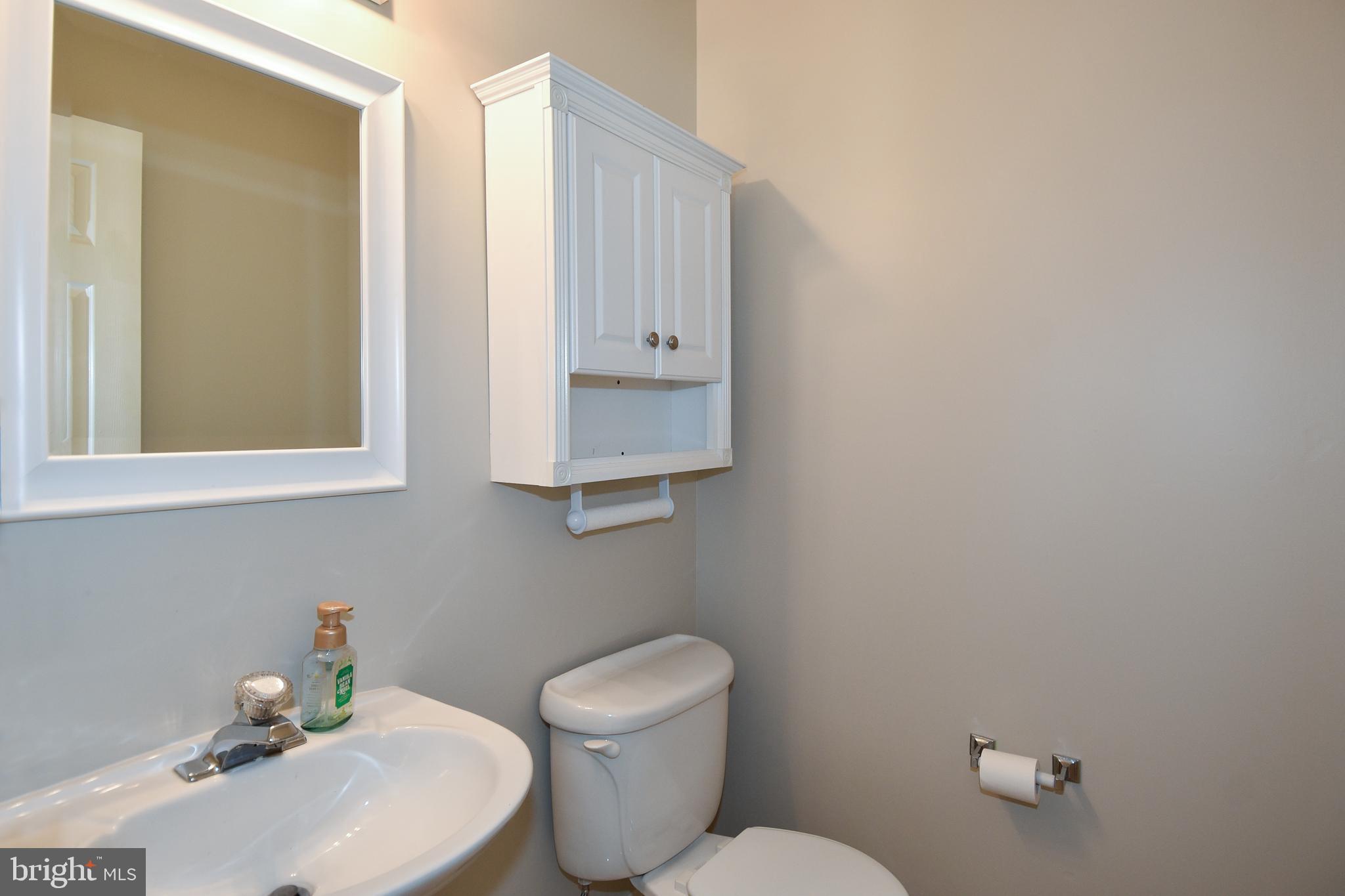 CRYSTAL LAKE - Residential