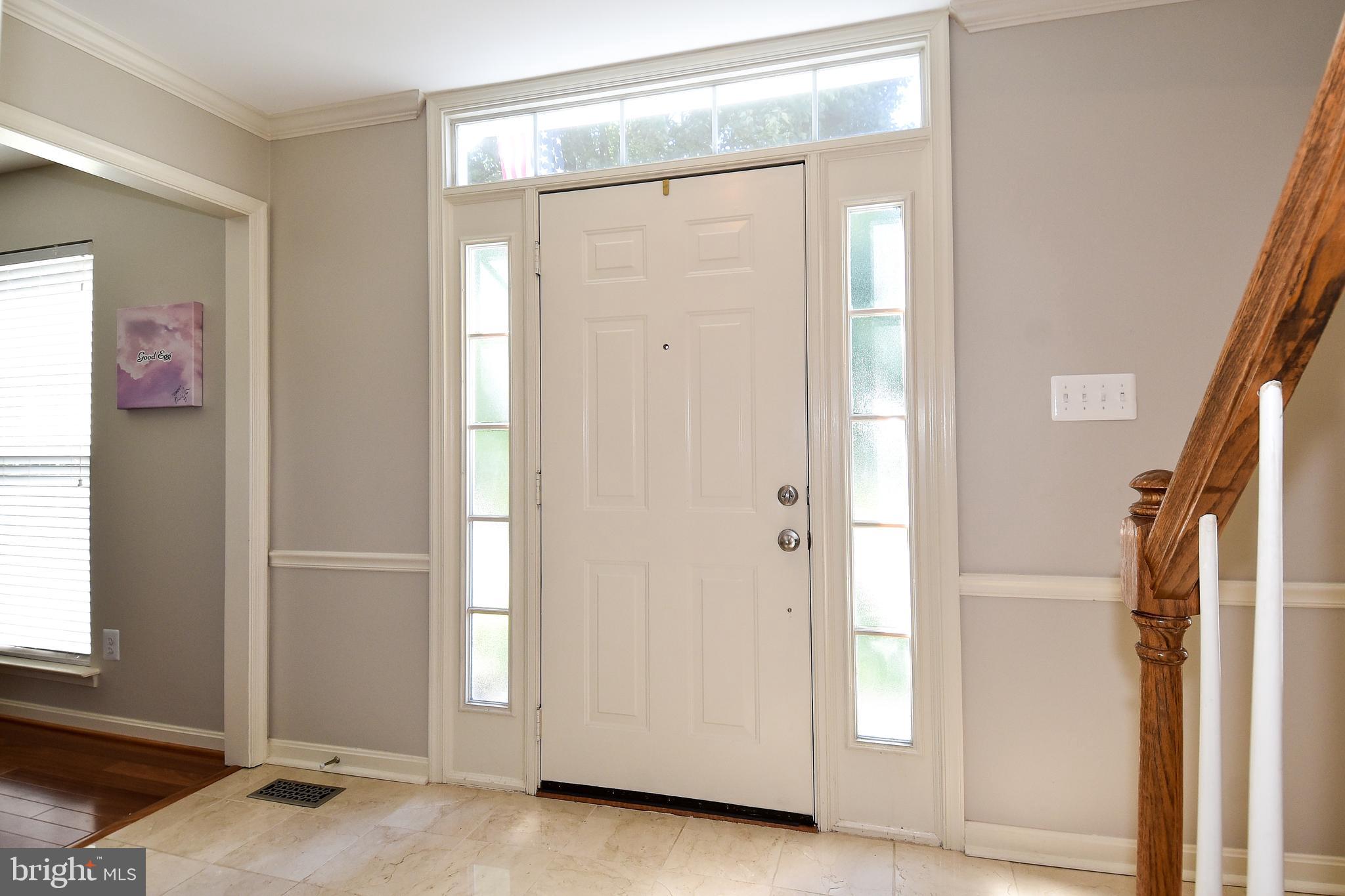 CRYSTAL LAKE - Residential