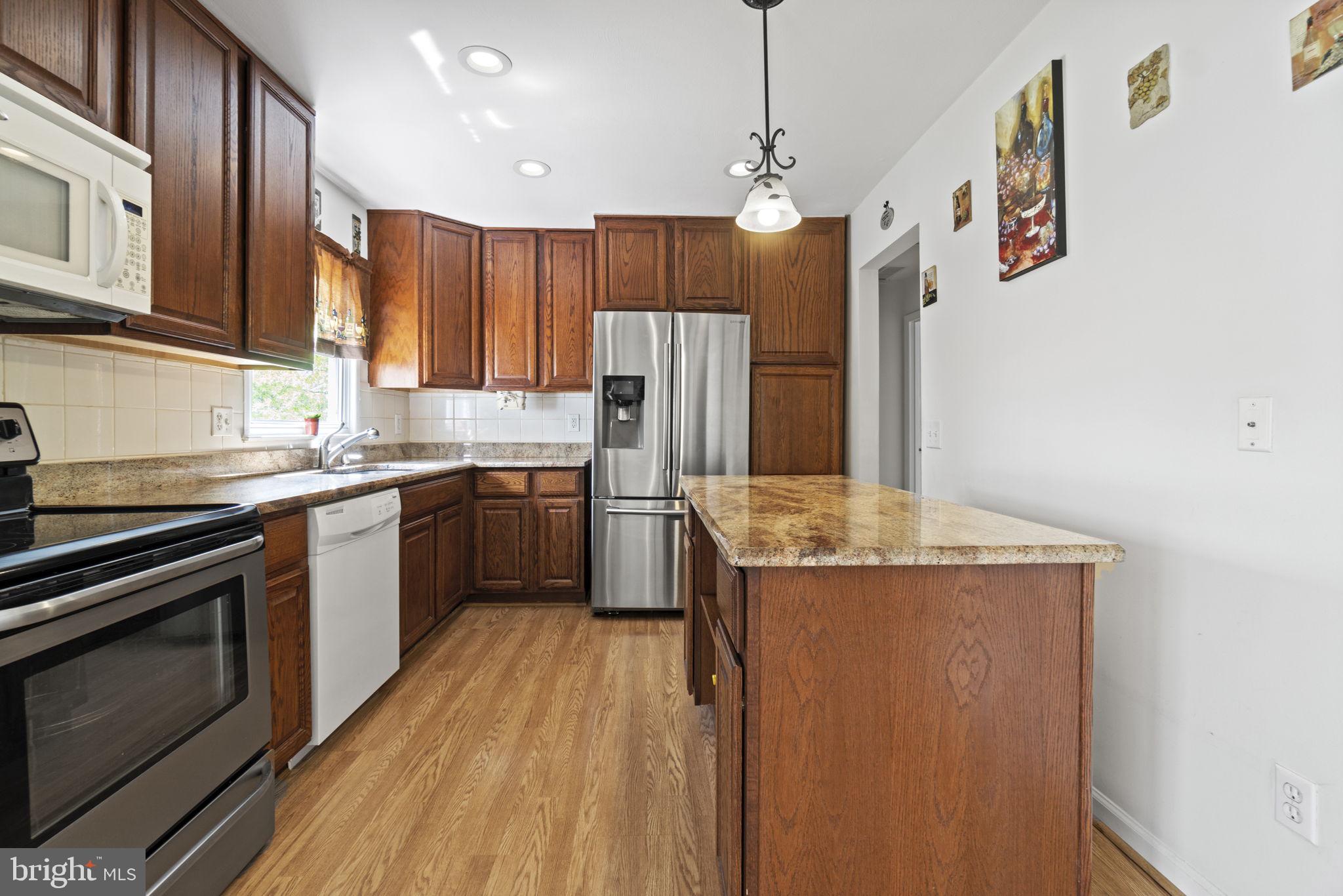 POSSUM POINT - Residential