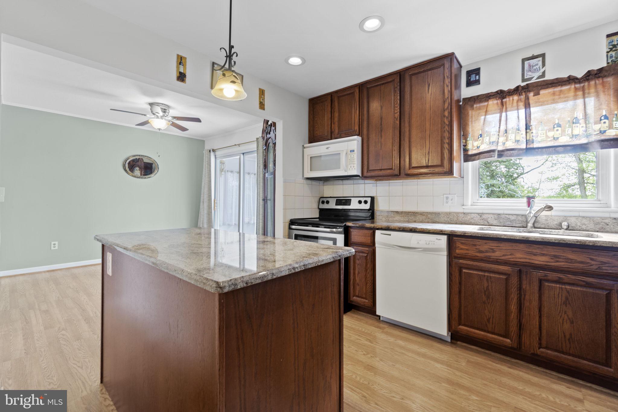 POSSUM POINT - Residential