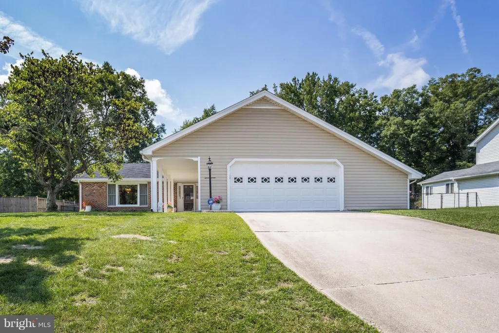 2782 Pinewood Drive, Waldorf, MD 20601