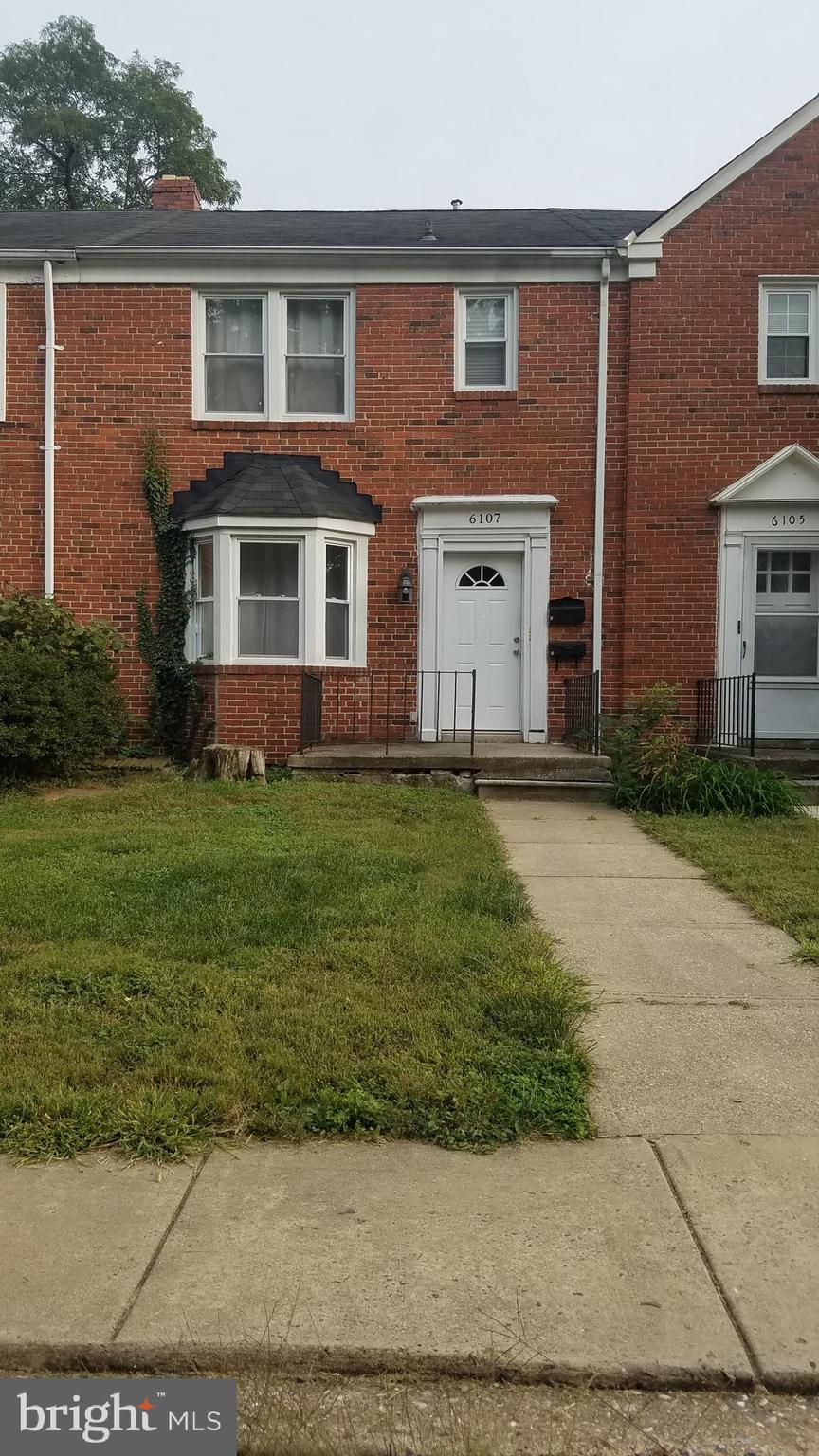 LAKE WALKER - Residential Lease