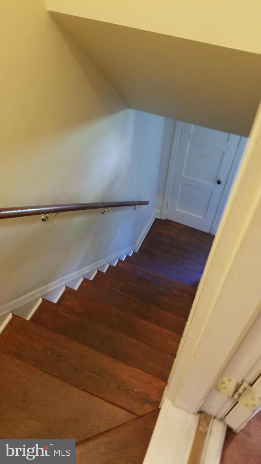 LAKE WALKER - Residential Lease