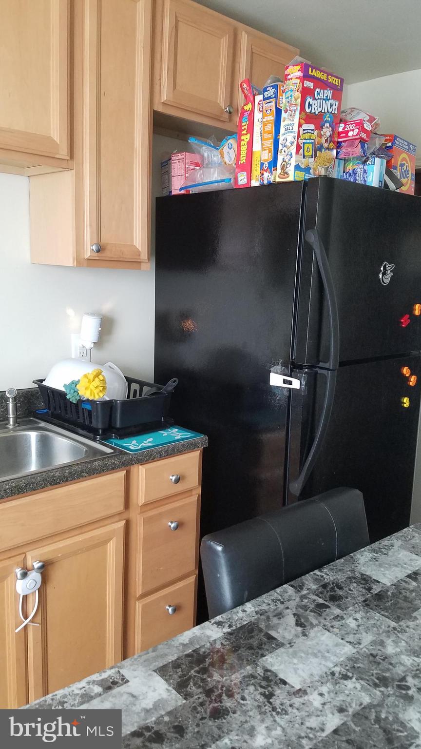 LAKE WALKER - Residential Lease