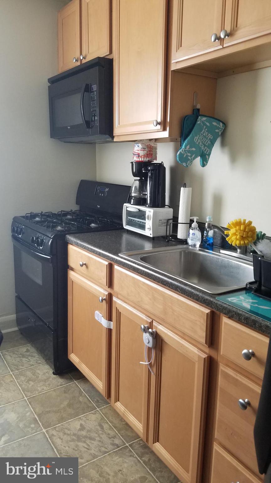 LAKE WALKER - Residential Lease