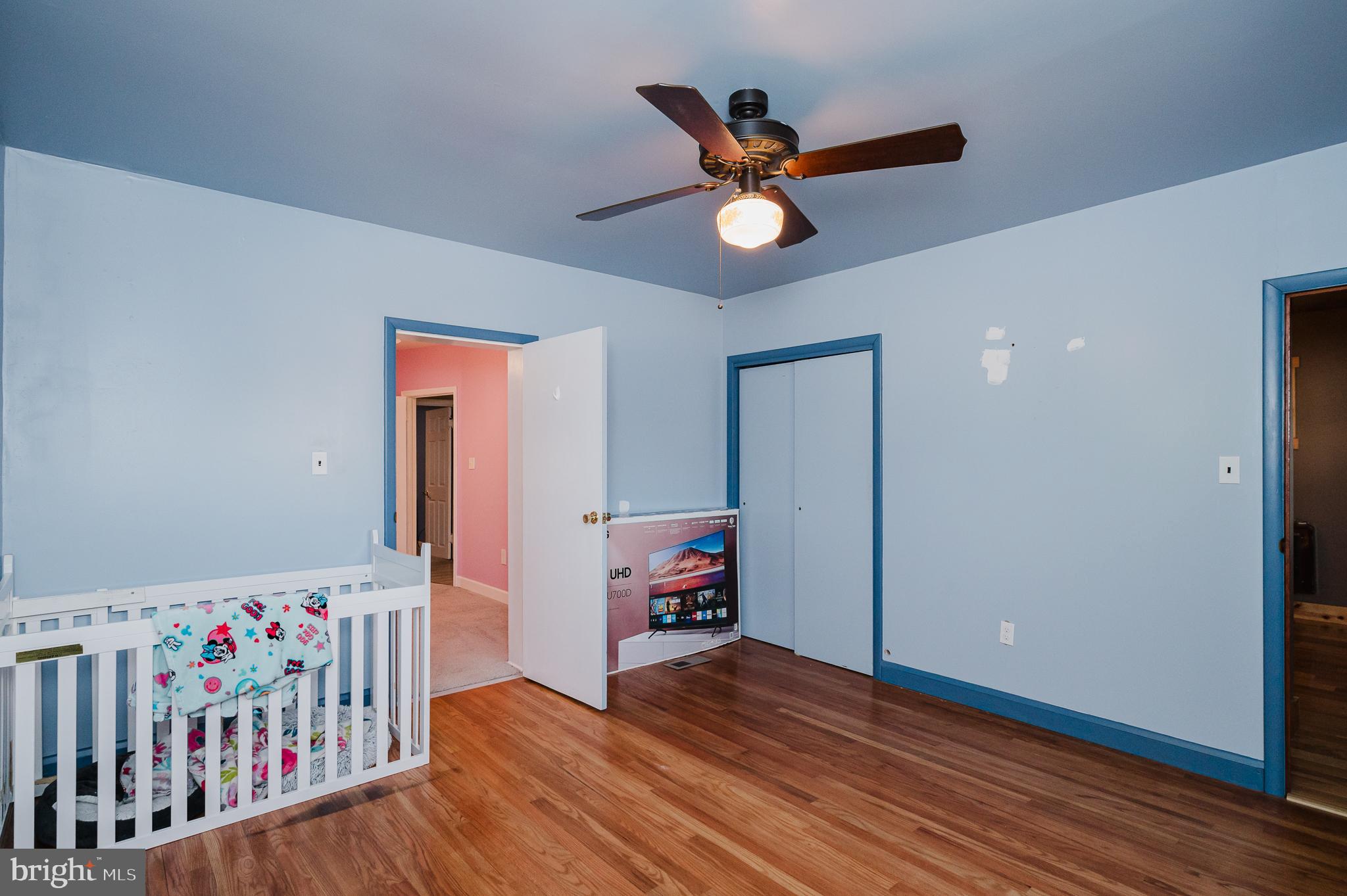 GRAY MANOR - Residential