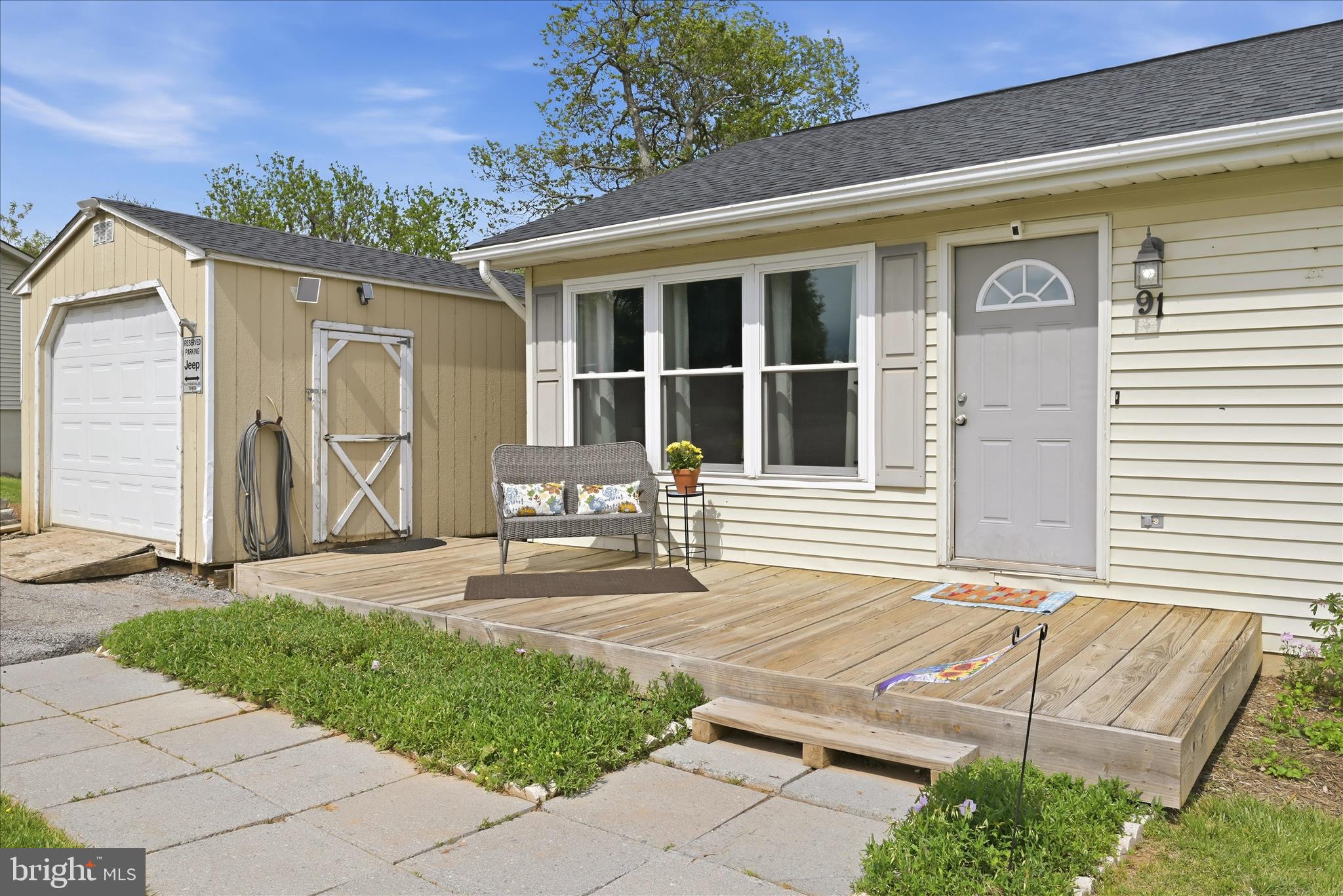 APPLE MT LAKE - Residential