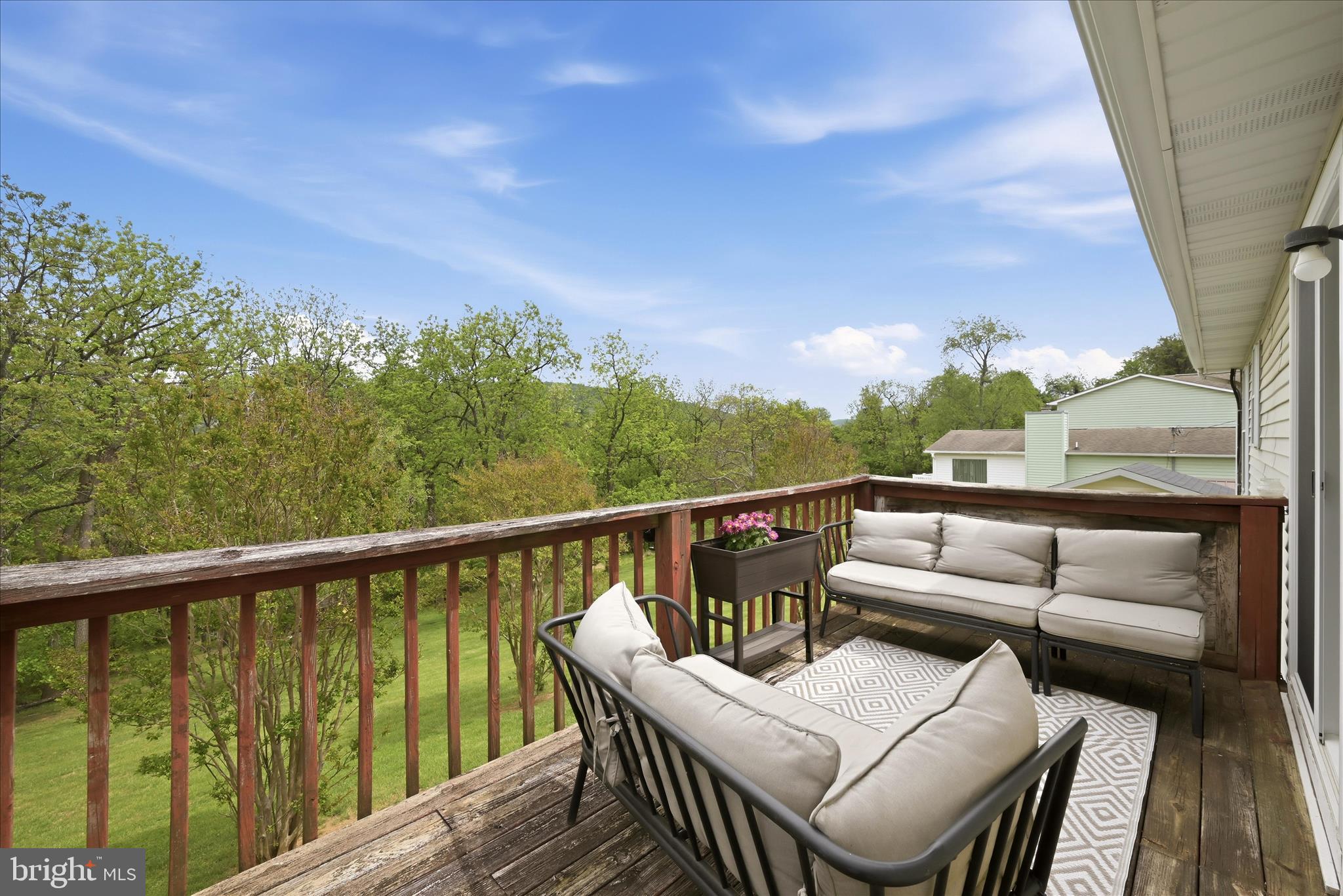 APPLE MT LAKE - Residential