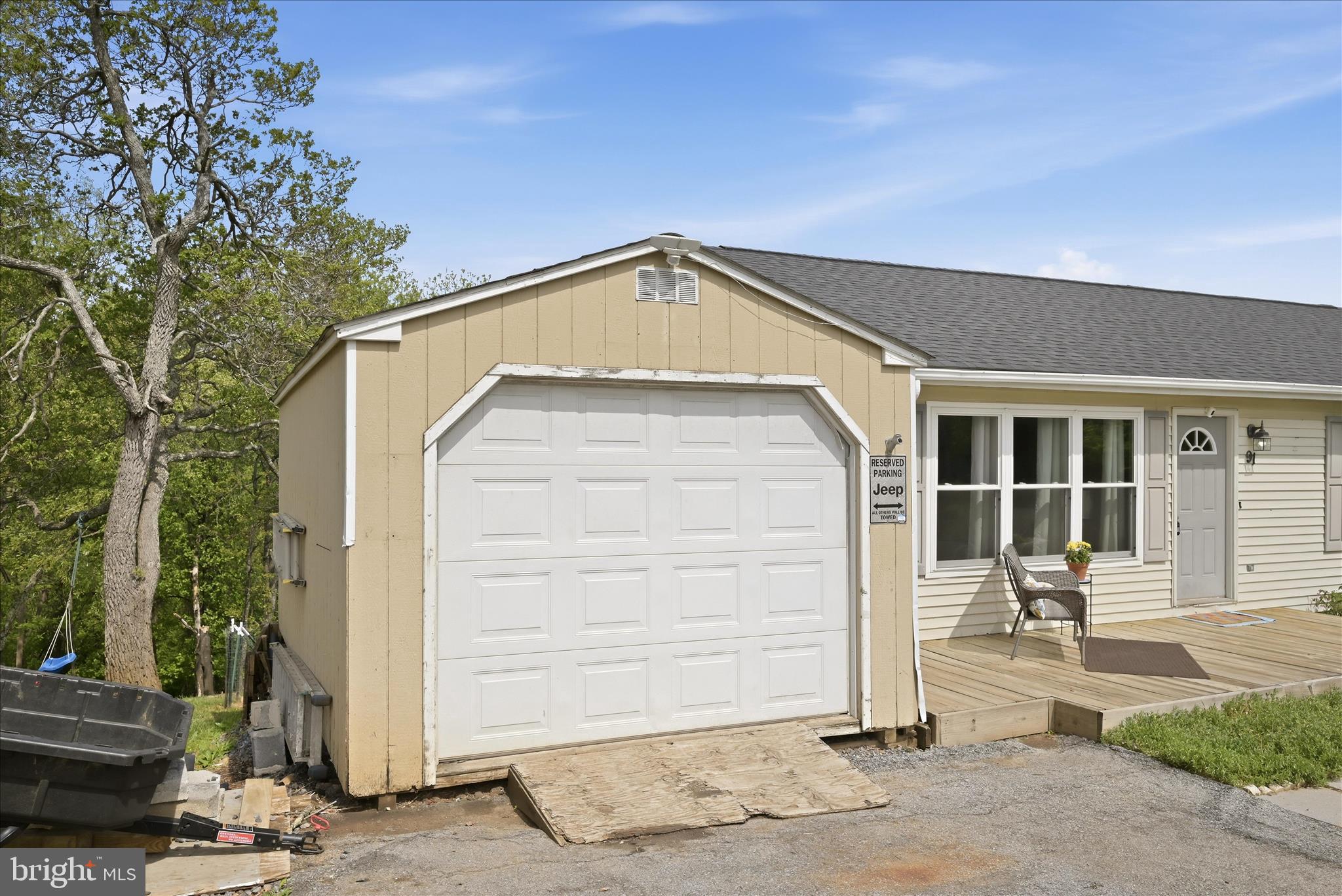 APPLE MT LAKE - Residential