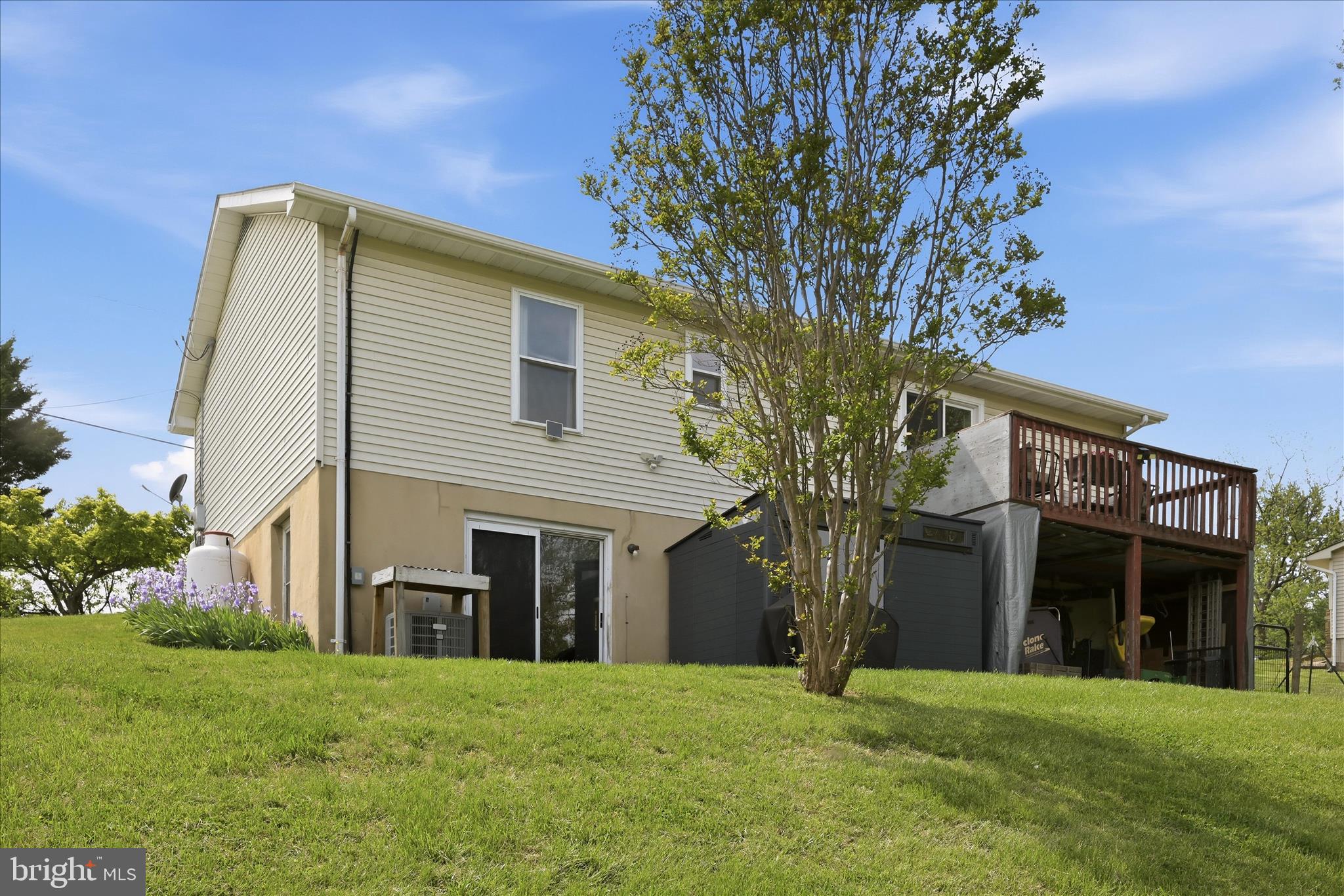 APPLE MT LAKE - Residential