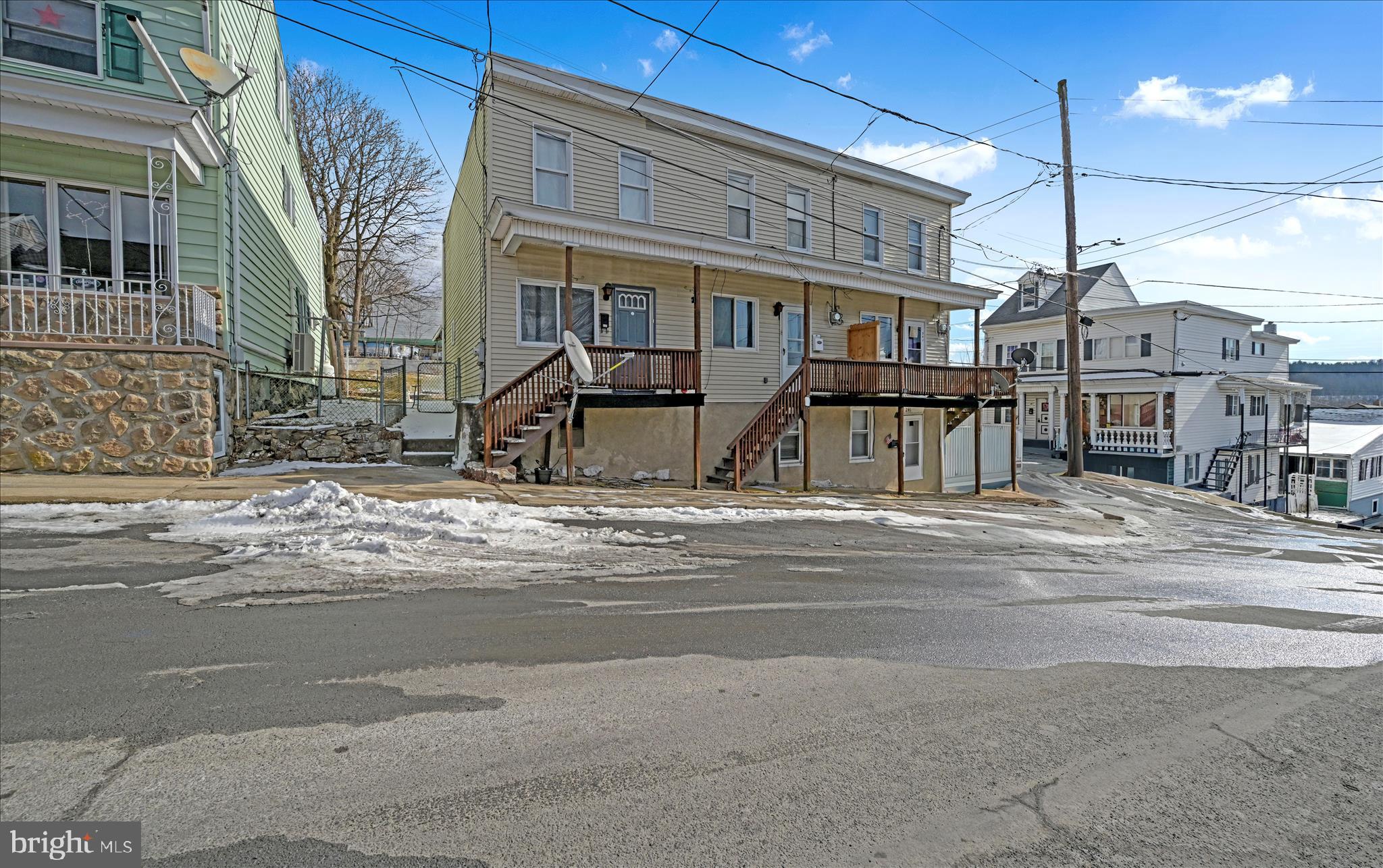 237 S CHESTNUT STREET 241