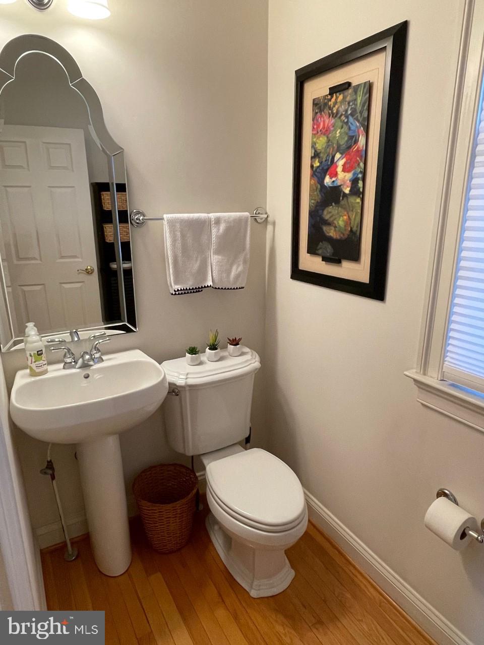 COURTYARDS AT WEST 222 - Residential Lease