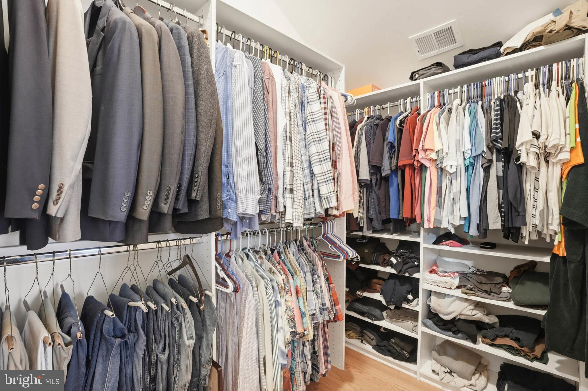 RUSSETT - Residential